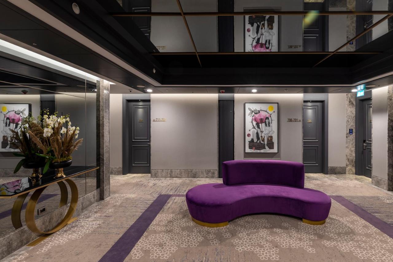 Wish More Hotel Sisli Provincia di Provincia di Istanbul Esterno foto The lobby of the hotel