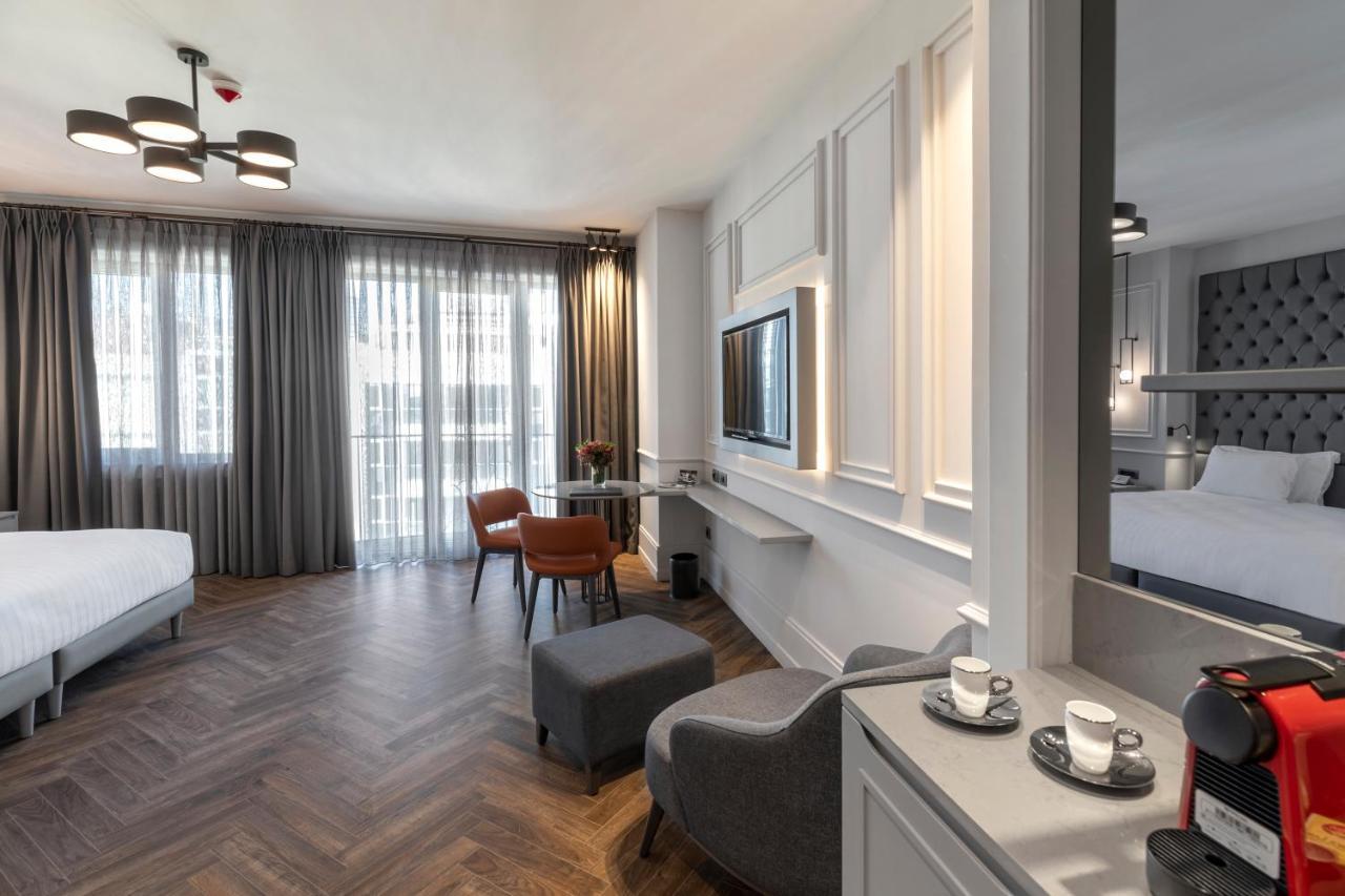 Wish More Hotel Sisli Provincia di Provincia di Istanbul Esterno foto A room at the hotel