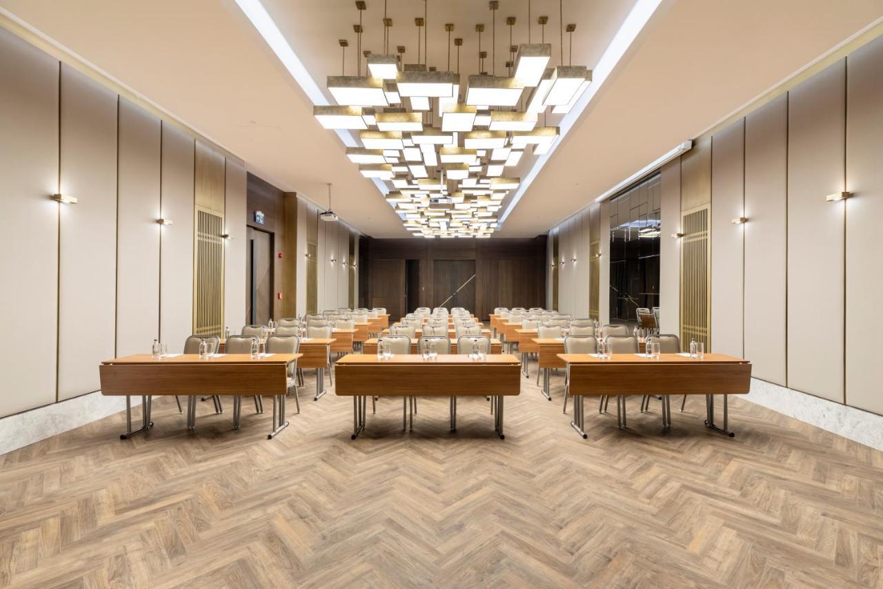 Wish More Hotel Sisli Provincia di Provincia di Istanbul Esterno foto Meeting room